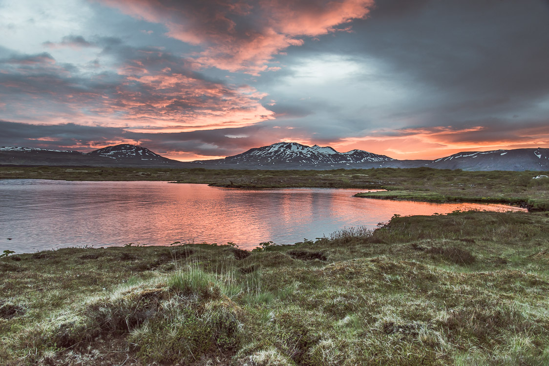 Amazing sunset pingvellir