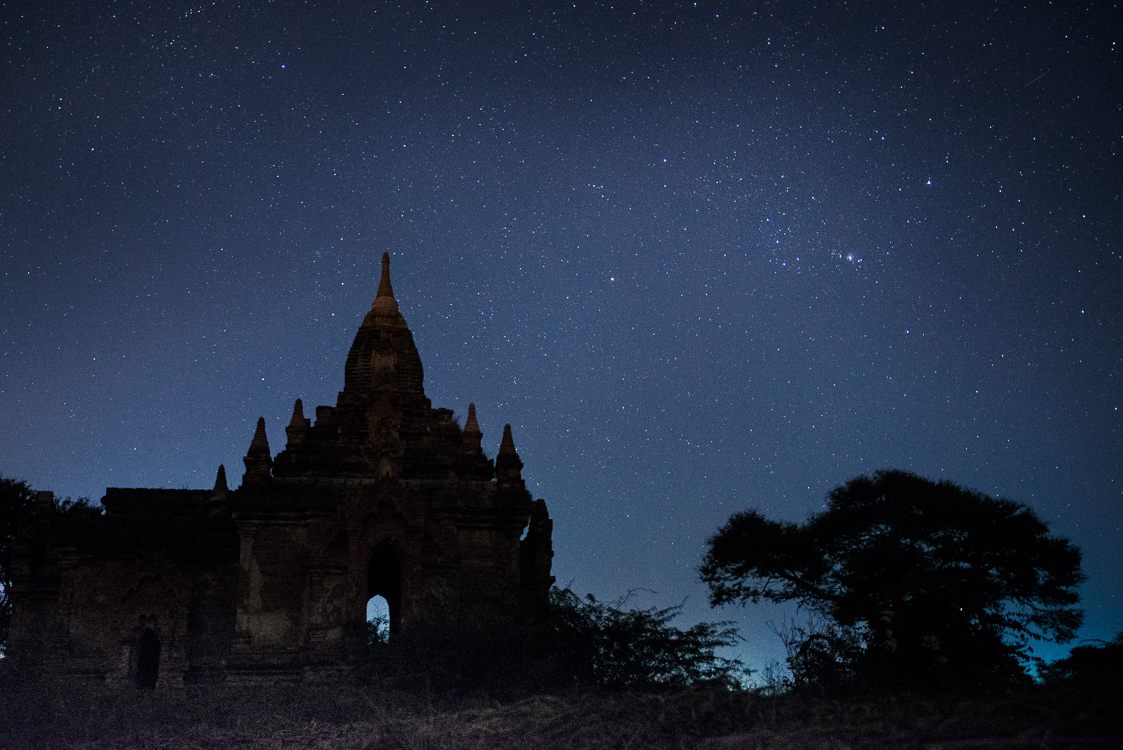stars and temple in Bagan